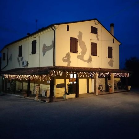 B&B Marcello & Francesca Urbino Buitenkant foto