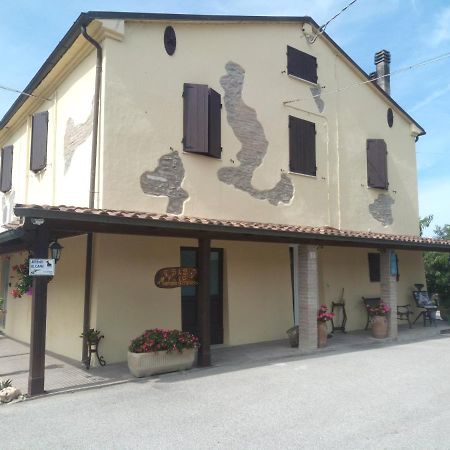 B&B Marcello & Francesca Urbino Buitenkant foto