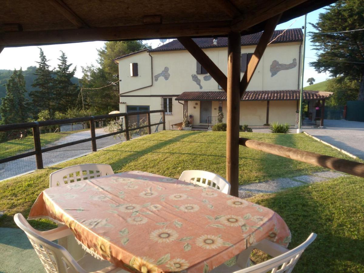 B&B Marcello & Francesca Urbino Buitenkant foto